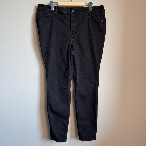 Old Navy High Rise Rockstar Women's Super Skinny Jeans Black Size 16 Stretchy - Picture 1 of 13